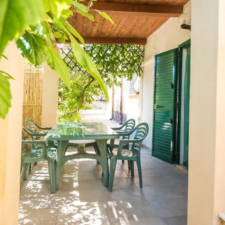 Italianway - Del Canneto 15 *